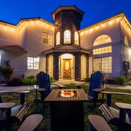 Mountain Majesty With Hot Tub, Pool Table, Generator, Ev Hookup Villa Oakhurst Exterior photo