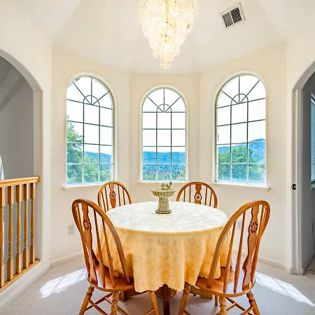 Mountain Majesty With Hot Tub, Pool Table, Generator, Ev Hookup Villa Oakhurst Exterior photo
