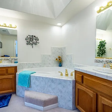 Mountain Majesty With Hot Tub, Pool Table, Generator, Ev Hookup Villa Oakhurst Exterior photo