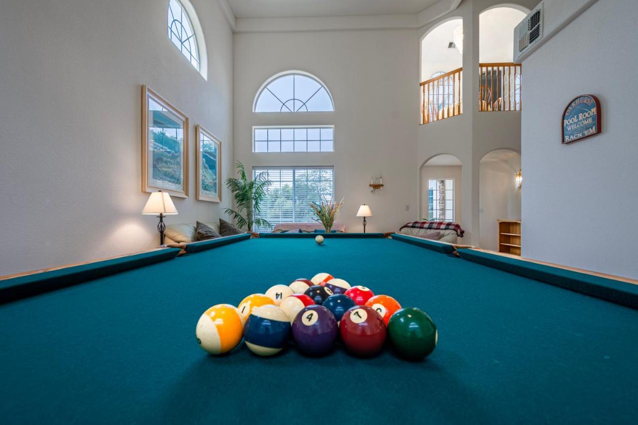 Villa Mountain Majesty With Hot Tub, Pool Table, Generator, Ev Hookup