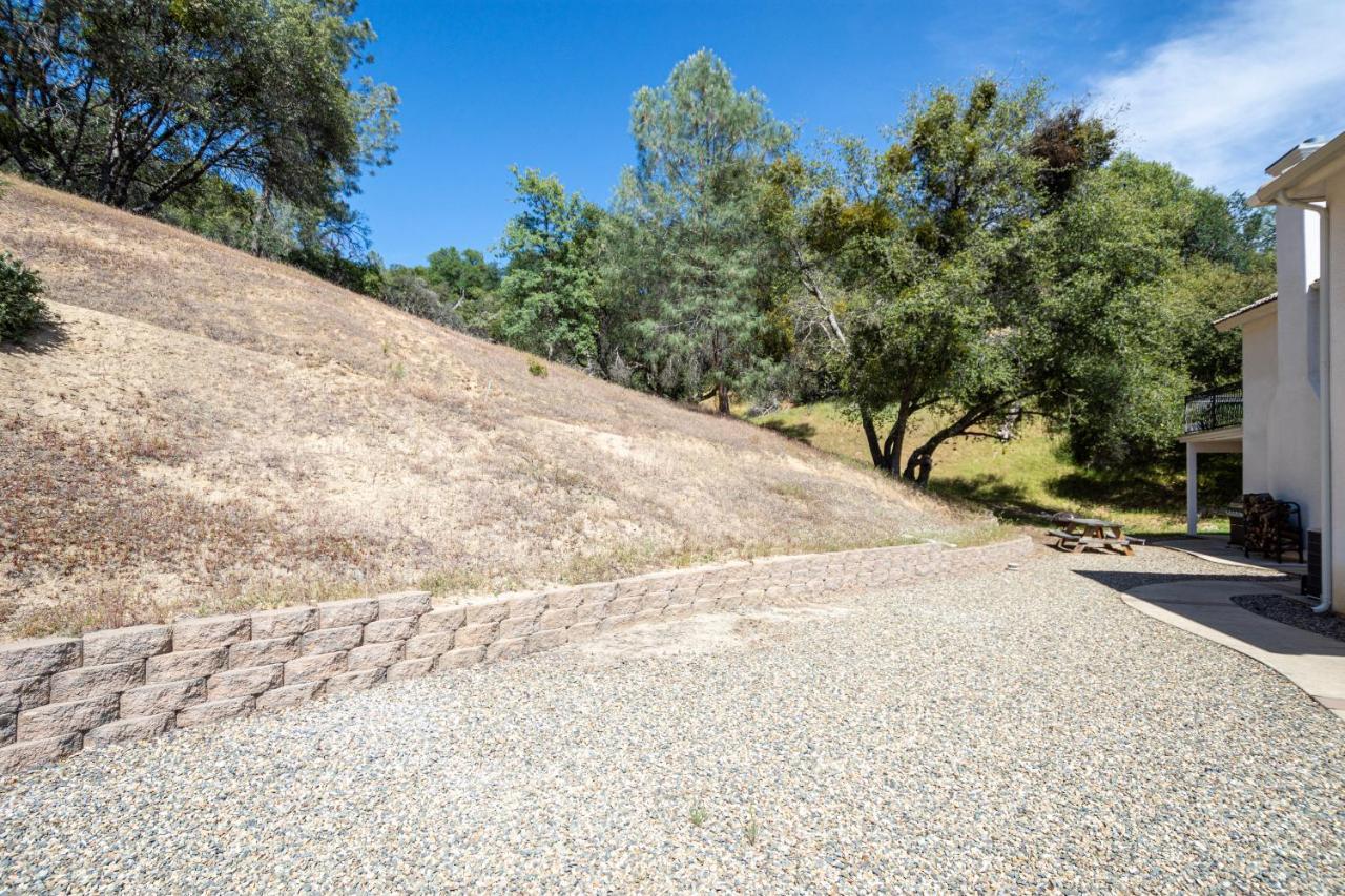 Villa Mountain Majesty With Hot Tub, Pool Table, Generator, Ev Hookup